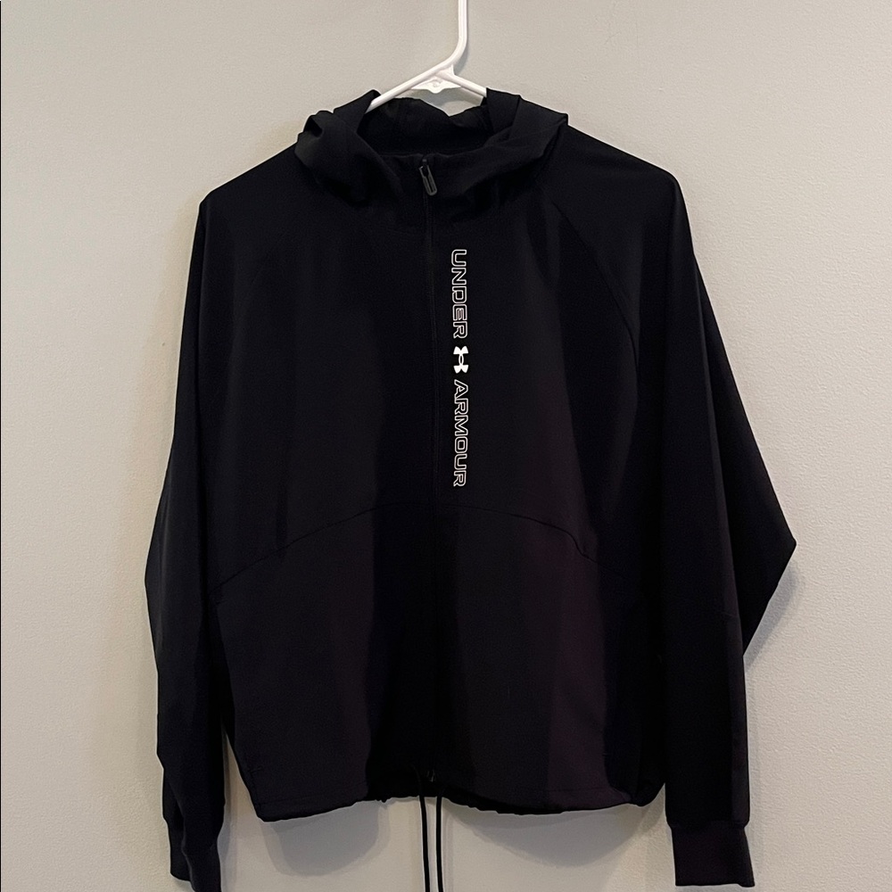 Womens Under AQrmour Lightweight Pullover Black Jacket